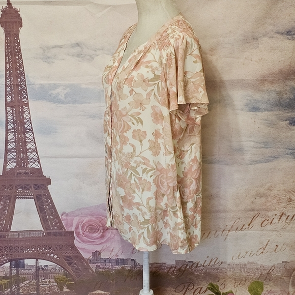 Rose + Olive floral button down blouse sz 1X 🌷 - Picture 5 of 8